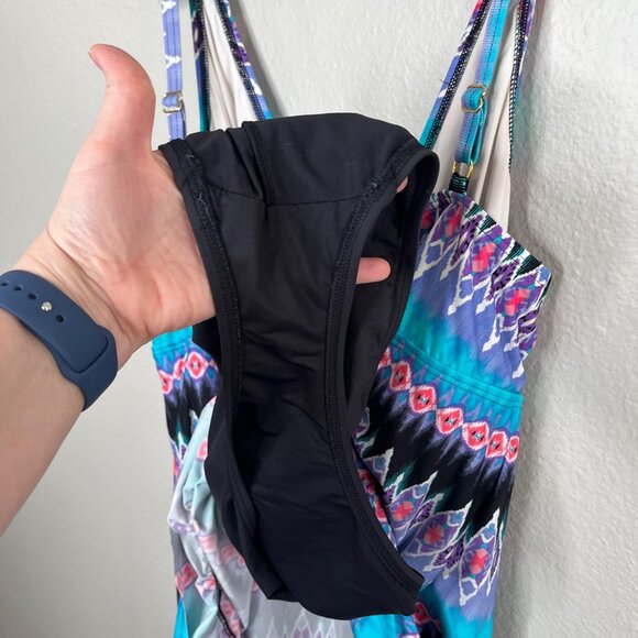 La Blanca Womens 22 Blue Purple Geometric One Piece Swim Suit Dress - Picture 13 of 13